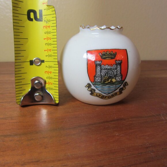 W.H. Goss crested heraldry china vintage Lydford (GC048 Grace) - Picture 5 of 7